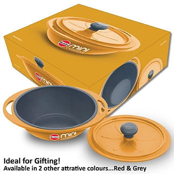 Die Cast Yellow Round Mini Casserole 0.75 Litre with Lid (MCRY75) - Image 2