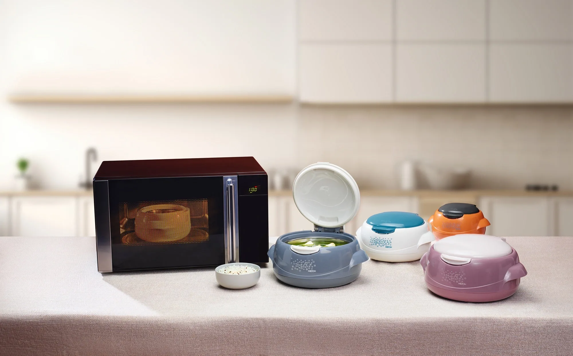 Microwow One Touch Casserole (Milton) - Image 9
