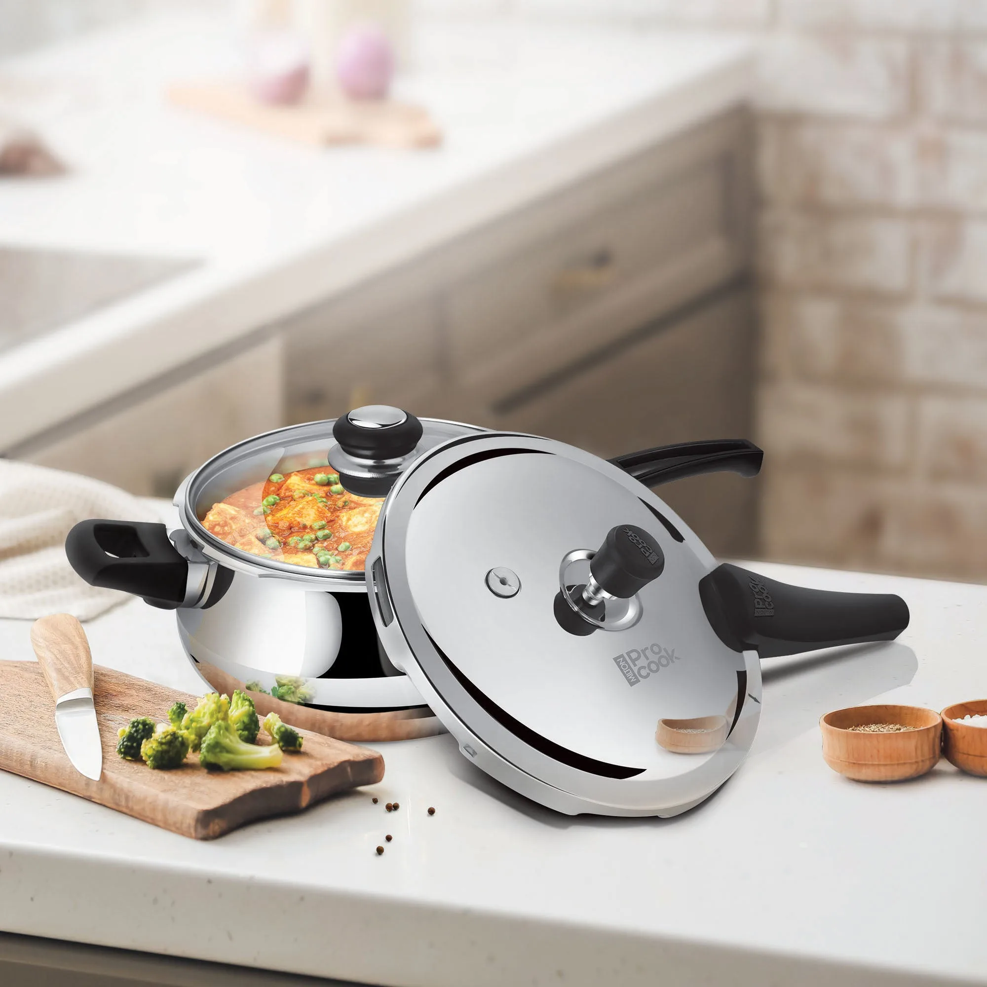 Personalized Pressure Cooker Outer Lid Curve Triply (Milton Procook) - Image 2